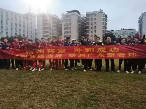 巨胸狂喷奶水www视频在线播放